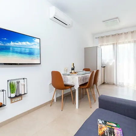 Apartment Gioia *